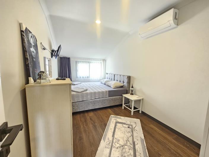 Image No.35-4 Bed Apartment for sale