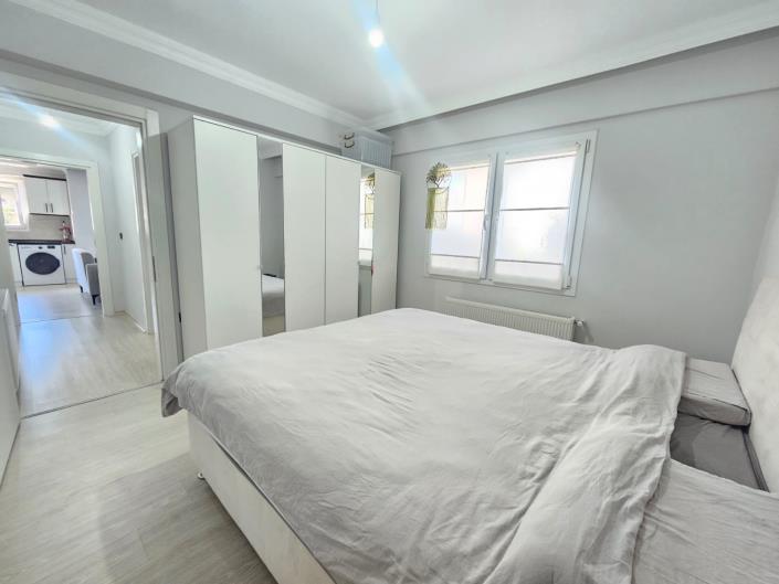 Image No.19-2 Bed Apartment for sale