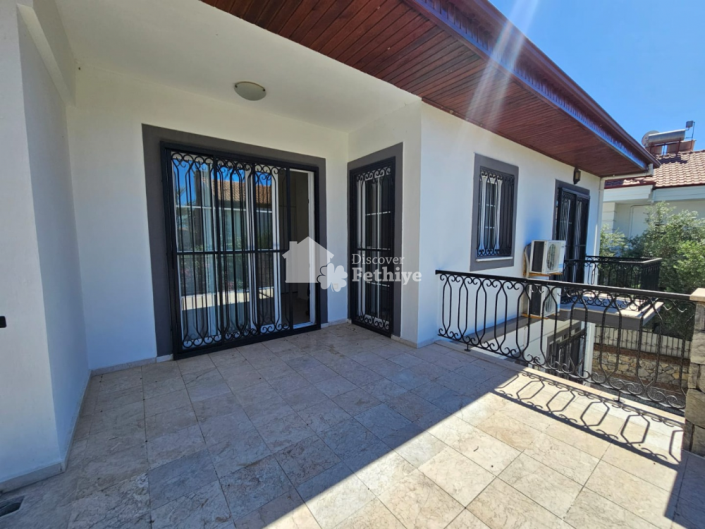 Image No.29-3 Bed Villa for sale