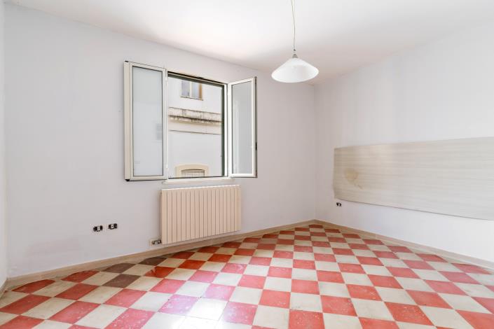 Image No.49-3 Bed Townhouse for sale