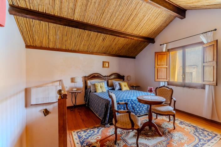 Image No.16-7 Bed Hotel for sale