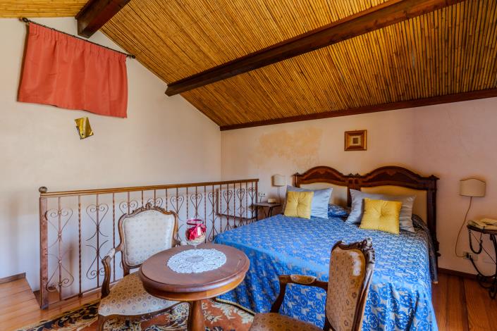 Image No.17-7 Bed Hotel for sale