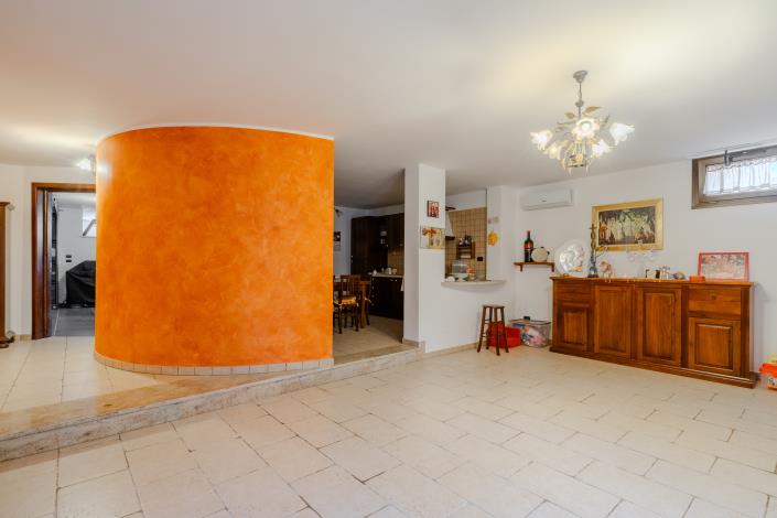 Image No.27-4 Bed Villa for sale