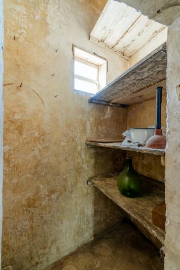 Image No.34-2 Bed Townhouse for sale