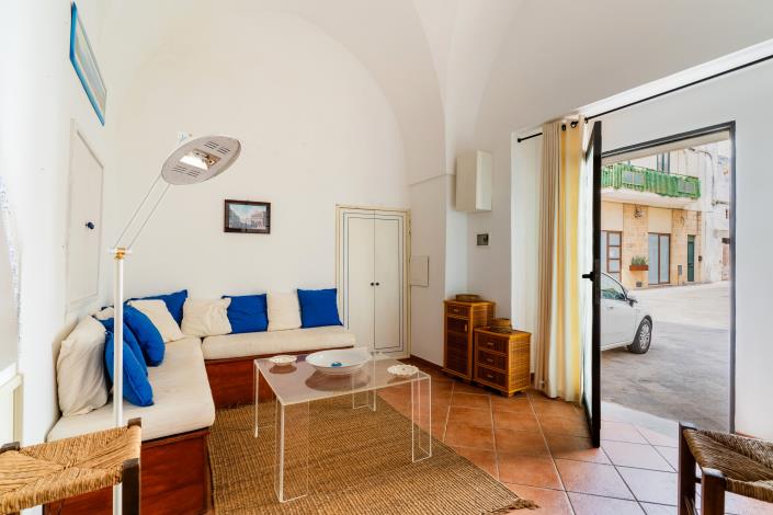 Image No.4-2 Bed Townhouse for sale