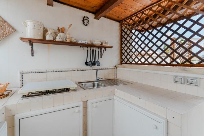 Image No.26-2 Bed Townhouse for sale