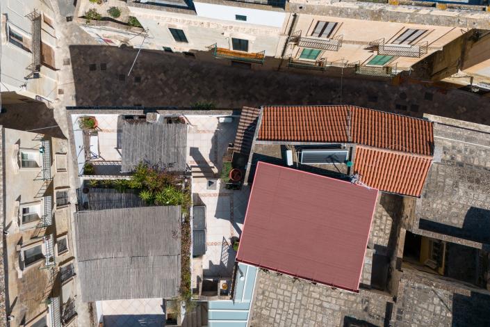 Image No.30-2 Bed Apartment for sale