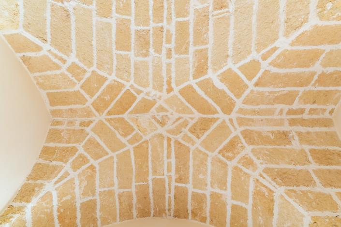 Image No.21-2 Bed Townhouse for sale