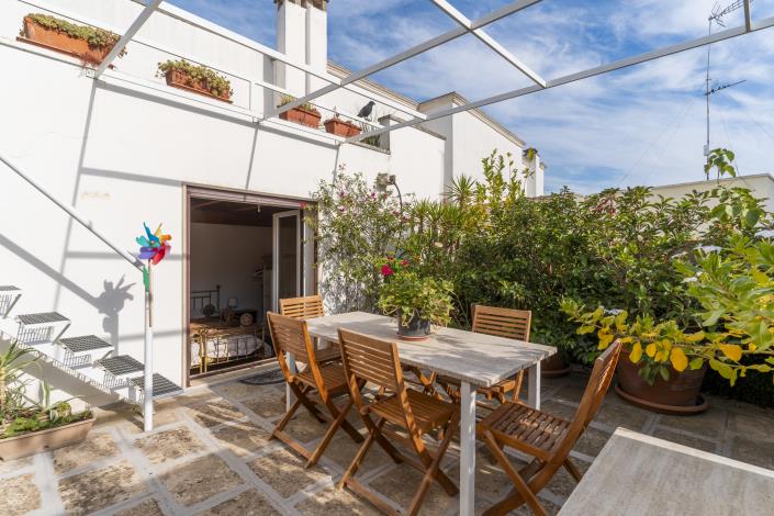 Image No.11-4 Bed Townhouse for sale