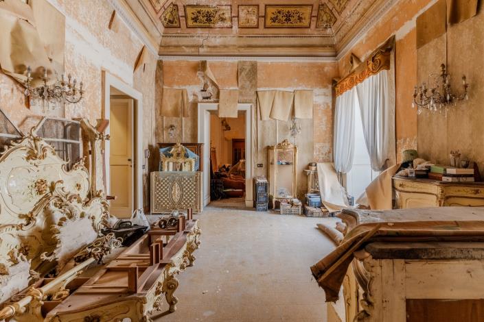 Image No.53-8 Bed Mansion for sale