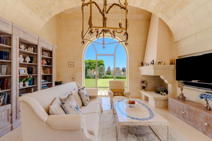 Image No.3-5 Bed Villa / Detached for sale