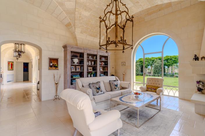 Image No.5-5 Bed Villa / Detached for sale