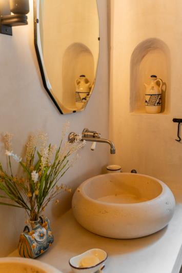 Image No.60-5 Bed Villa / Detached for sale