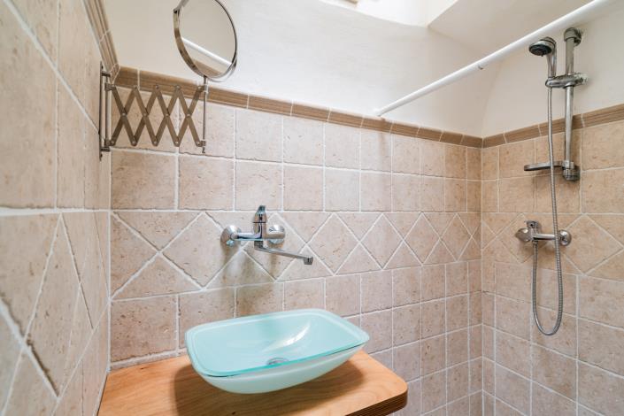 Image No.6-1 Bed Townhouse for sale