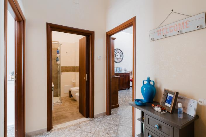 Image No.14-2 Bed Apartment for sale