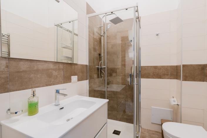 Image No.15-2 Bed Apartment for sale