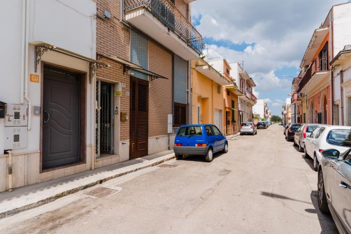 Image No.14-2 Bed Apartment for sale