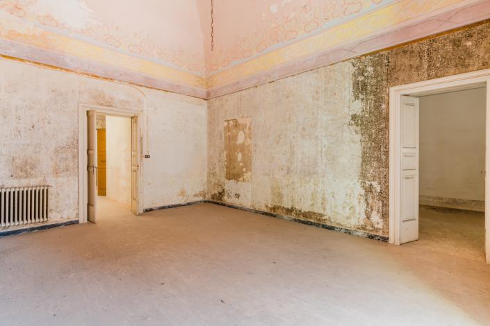 Image No.32-7 Bed Mansion for sale