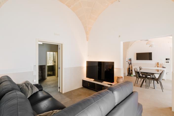 Image No.28-3 Bed Townhouse for sale