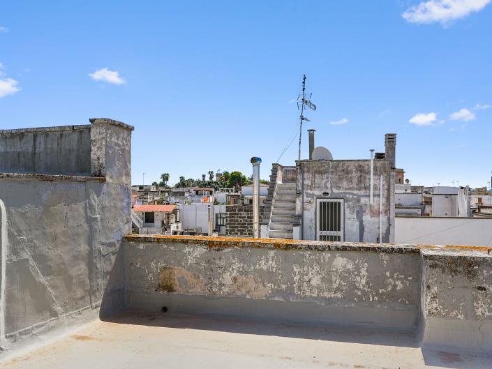 Image No.20-2 Bed Apartment for sale