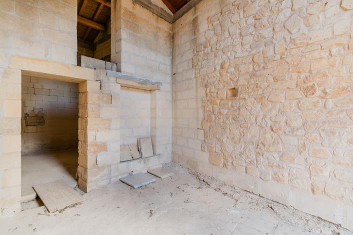 Image No.18-3 Bed Townhouse for sale