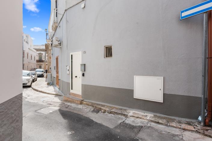 Image No.19-2 Bed Apartment for sale