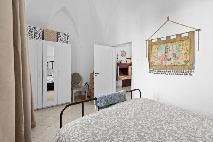 Image No.22-2 Bed Apartment for sale