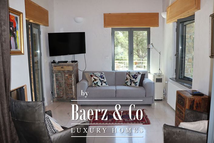 Image No.100-4 Bed Villa for sale