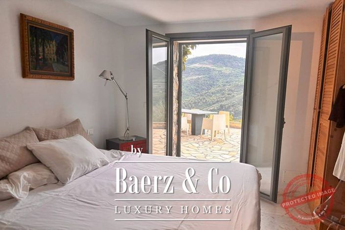 Image No.103-4 Bed Villa for sale