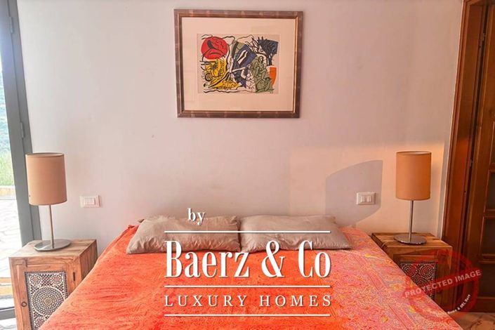 Image No.107-4 Bed Villa for sale