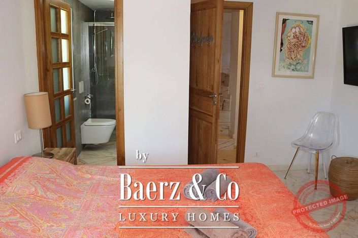 Image No.29-4 Bed Villa for sale