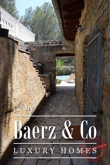 Image No.40-4 Bed Villa for sale