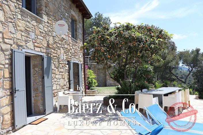 Image No.5-4 Bed Villa for sale