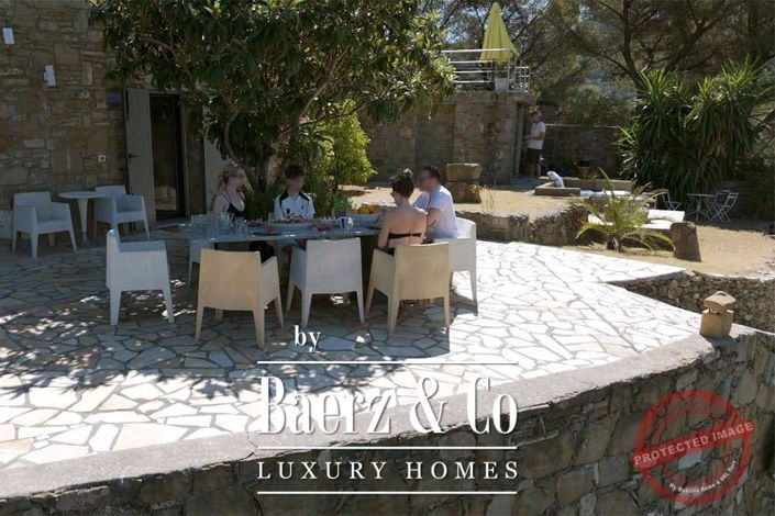 Image No.86-4 Bed Villa for sale