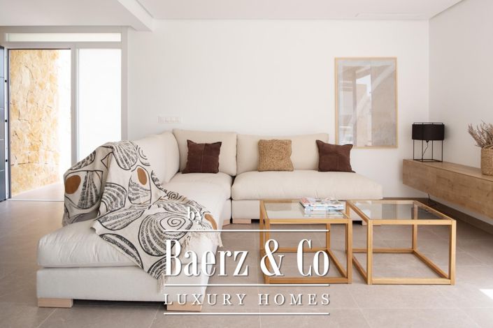 Image No.13-4 Bed Villa for sale