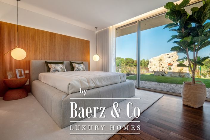 Image No.26-3 Bed House for sale