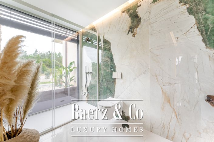 Image No.32-3 Bed House for sale