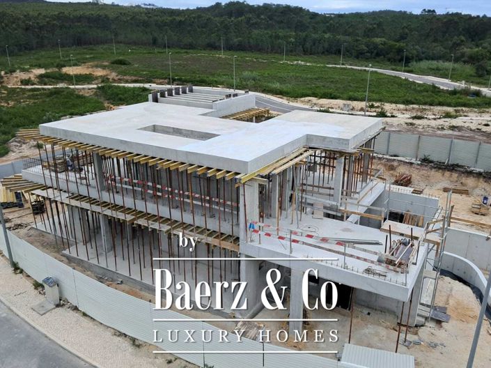 Image No.8-3 Bed House for sale