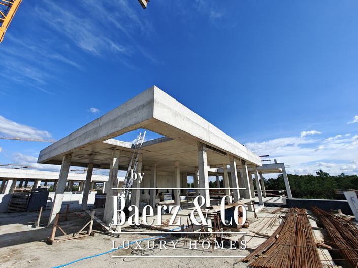 Image No.13-3 Bed House for sale