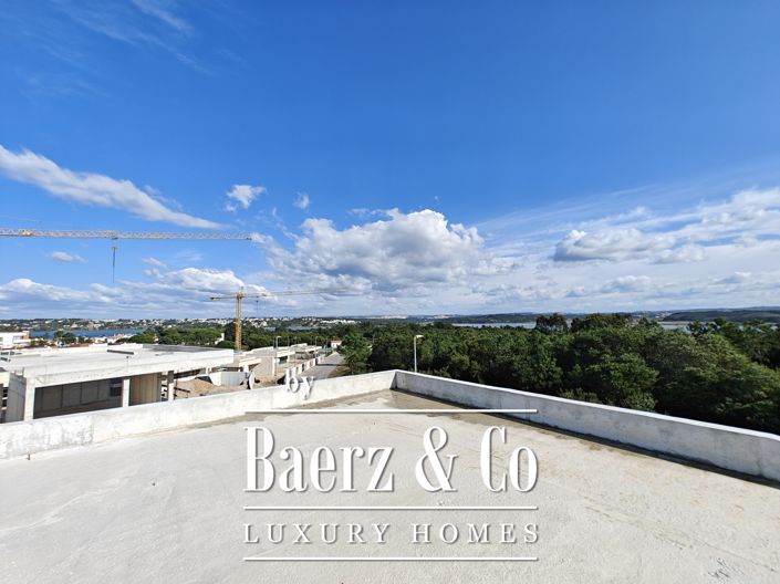 Image No.29-3 Bed House for sale