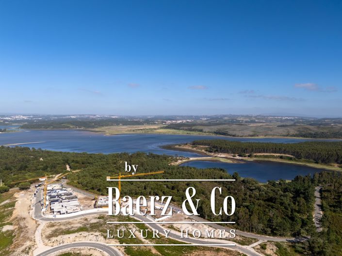 Image No.8-3 Bed House for sale