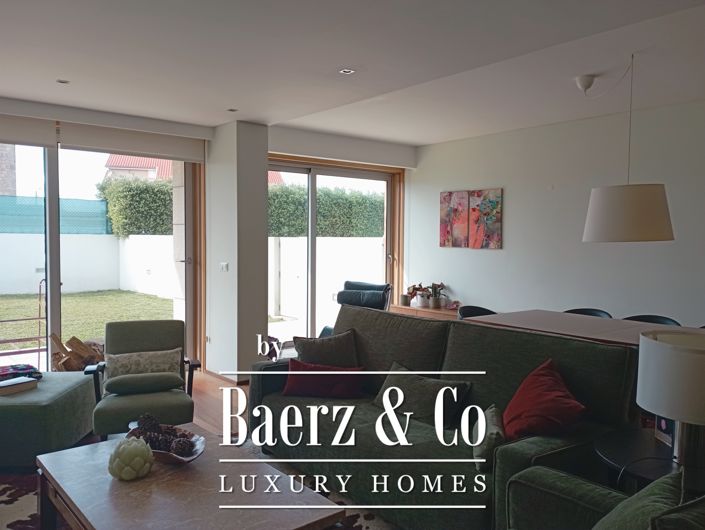 Image No.7-3 Bed Property for sale