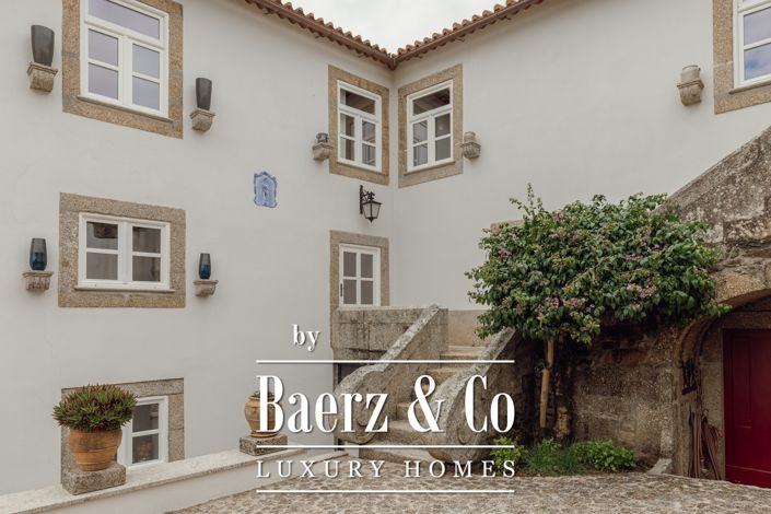 Image No.4-5 Bed Property for sale