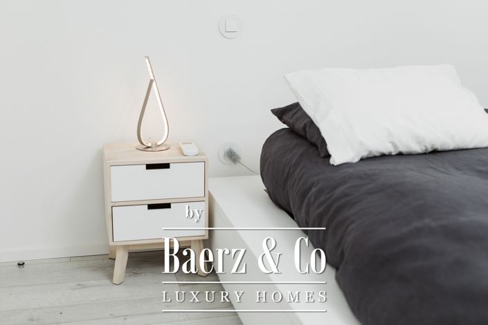 Image No.12-3 Bed Property for sale