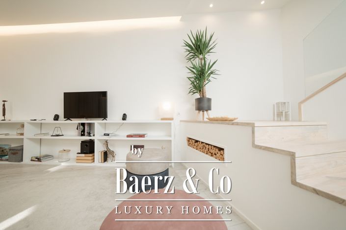 Image No.6-3 Bed Property for sale