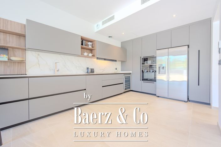 Image No.11-4 Bed Apartment for sale