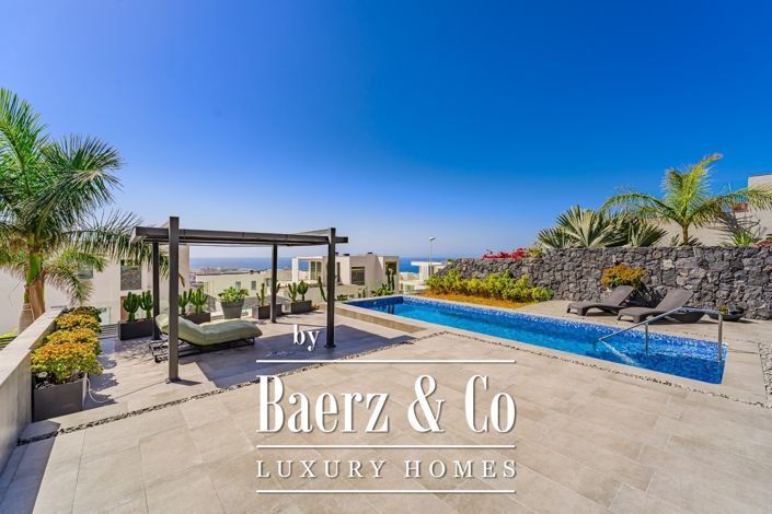 Image No.25-3 Bed Villa for sale