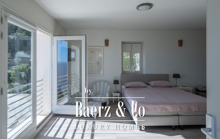 Image No.11-5 Bed Villa for sale