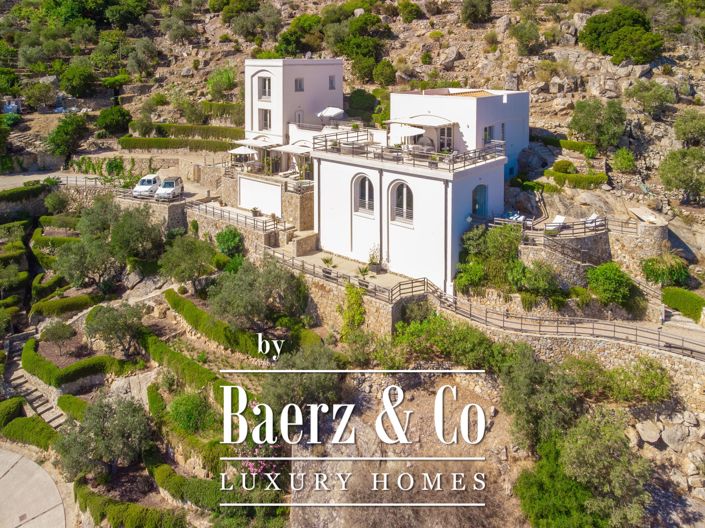 Image No.3-5 Bed Villa for sale