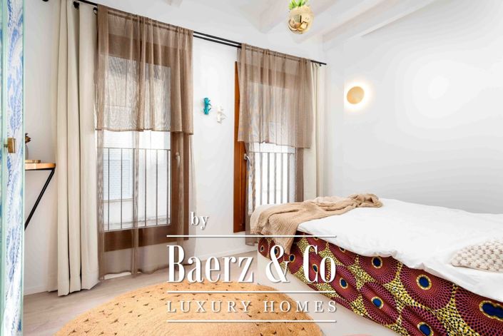 Image No.9-2 Bed Townhouse for sale